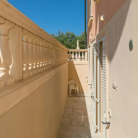 Corallo Sofia Villa *